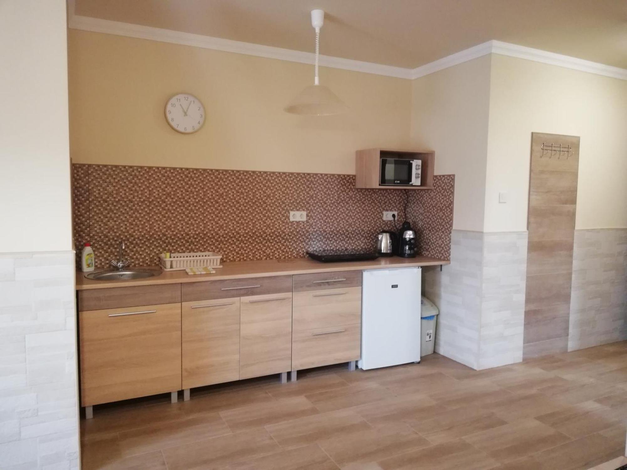 Imola Es Andrea Apartmanhaz 3 Hajdúszoboszló Eksteriør bilde